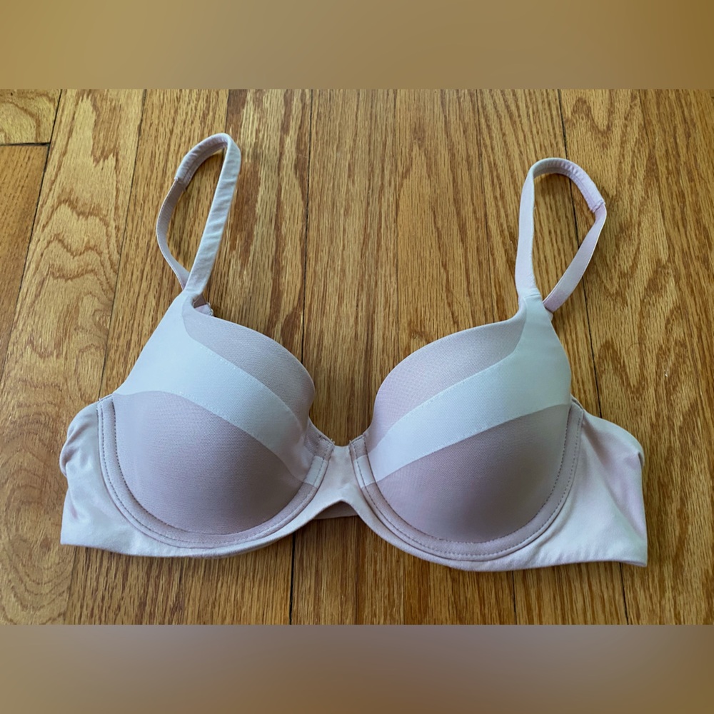 EUC Victoria’s Secret Body by Victoria BBV Lined Demi Bra 34B Nude Beige